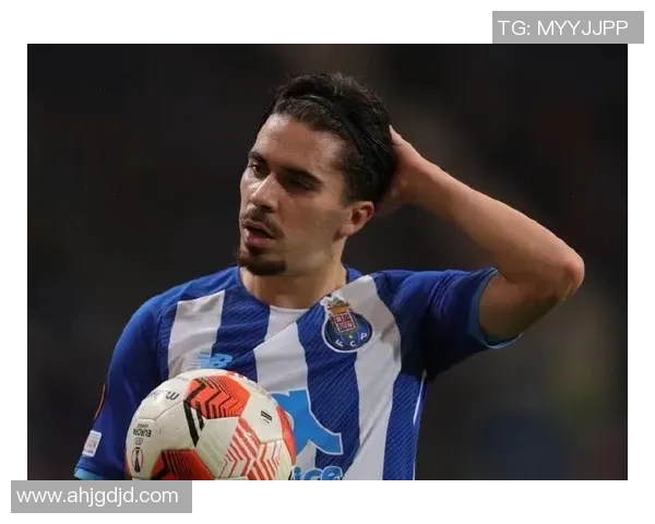 恩里克回应法甲水平质疑称维蒂尼亚为世界顶级中场之一