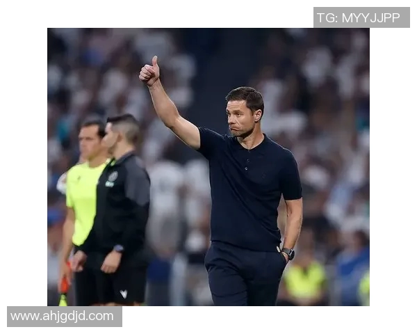 阿隆索确认赫伊森阿诺德卡瓦哈尔缺阵库尔图瓦被誉为世界最佳门将 阿隆索确认赫伊森阿诺德卡瓦哈尔缺阵库尔图瓦被誉为世界最佳门将