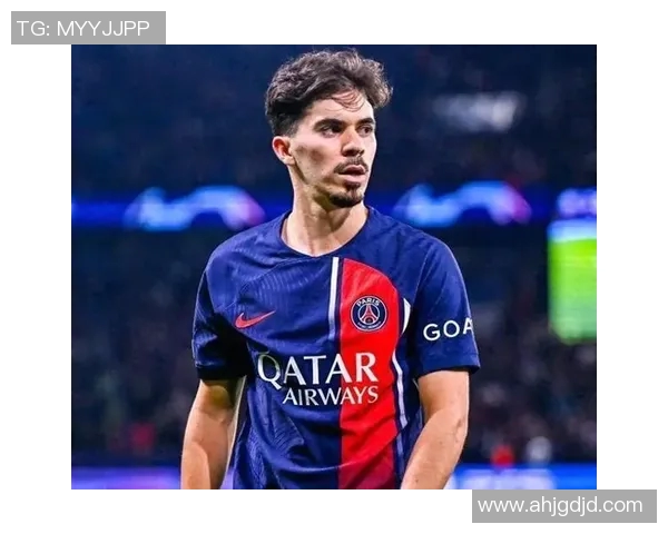 真核维蒂尼亚在欧冠单场创下135触球和126传球的双纪录