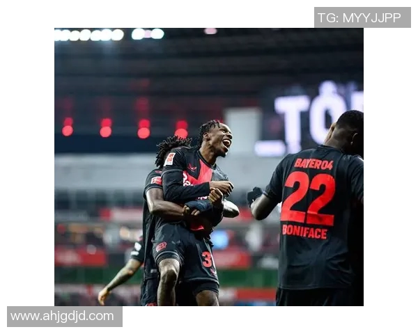 埃尔纳内斯点评囧叔战术失误仅在限制莱奥与中锋位置选择上 埃尔纳内斯点评囧叔战术失误仅在限制莱奥与中锋位置选择上