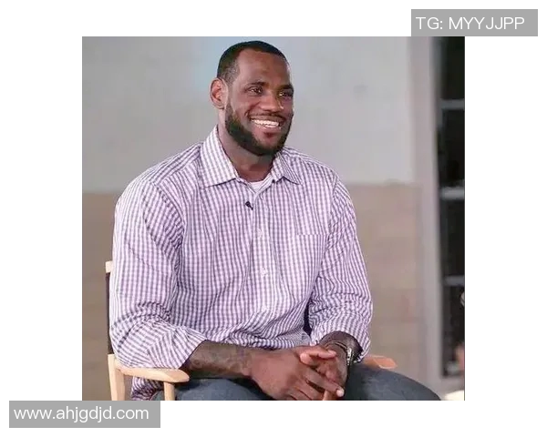 杨毅分析老詹在热火的权威地位斯波需看其脸色莱利则不以此为然