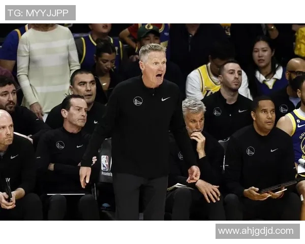 大洛谈球队构建:老将为核心年轻球员注入活力与热情 大洛谈球队构建:老将为核心年轻球员注入活力与热情