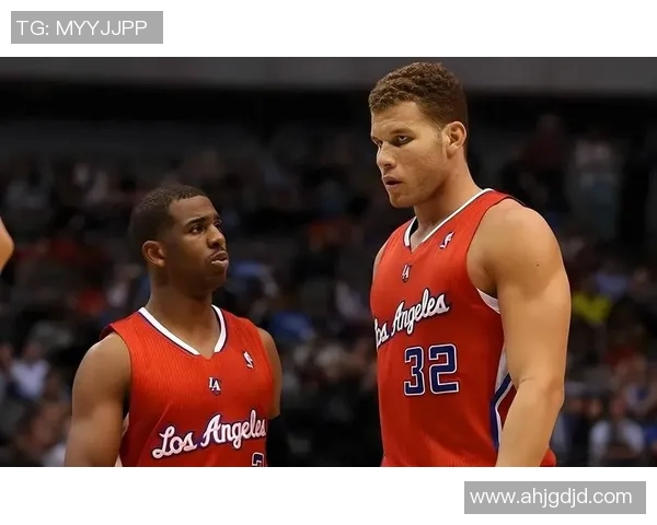 保罗回忆与格里芬的联系仍与昔日快船队友保持沟通 保罗回忆与格里芬的联系仍与昔日快船队友保持沟通