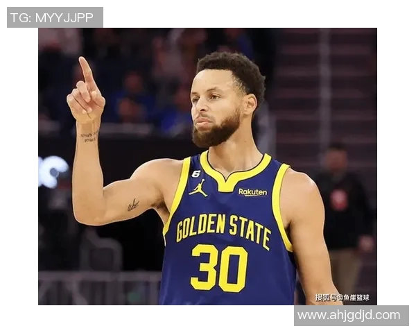 库里复出后勇士防守堪忧两场比赛失分高达263分令人担忧 库里复出后勇士防守堪忧两场比赛失分高达263分令人担忧