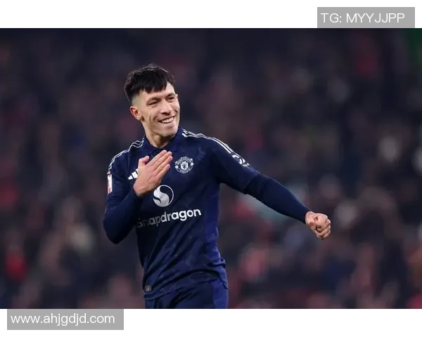 姆伯莫分享德里赫特进球前的鼓励时刻强调足球的不可预测性