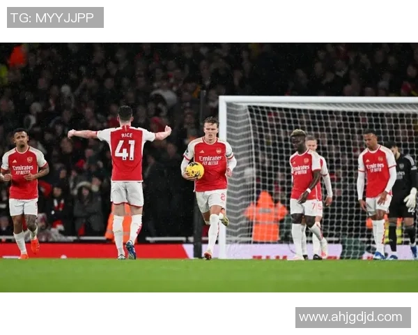 阿森纳11月最佳球员候选名单揭晓埃泽特罗萨德赖斯廷伯争夺荣誉 阿森纳11月最佳球员候选名单揭晓埃泽特罗萨德赖斯廷伯争夺荣誉