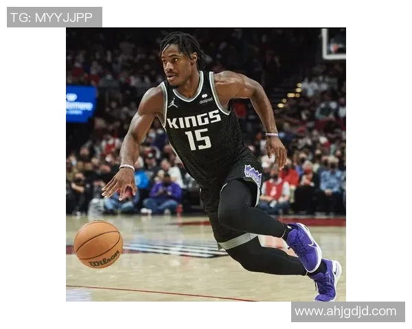 戴维恩米切尔称赞维金斯攻防兼备展现出色领导力与统治力 戴维恩米切尔称赞维金斯攻防兼备展现出色领导力与统治力