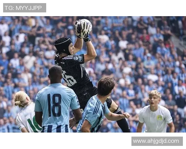 阿伦状态回暖砍下33分奥特称其攻防表现极大提升球队士气 阿伦状态回暖砍下33分奥特称其攻防表现极大提升球队士气