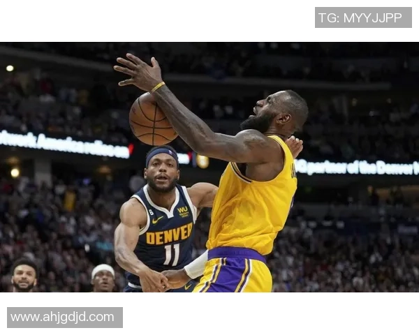 湖人防守失利马刺转换进攻狂轰35分创赛季新高 湖人防守失利马刺转换进攻狂轰35分创赛季新高