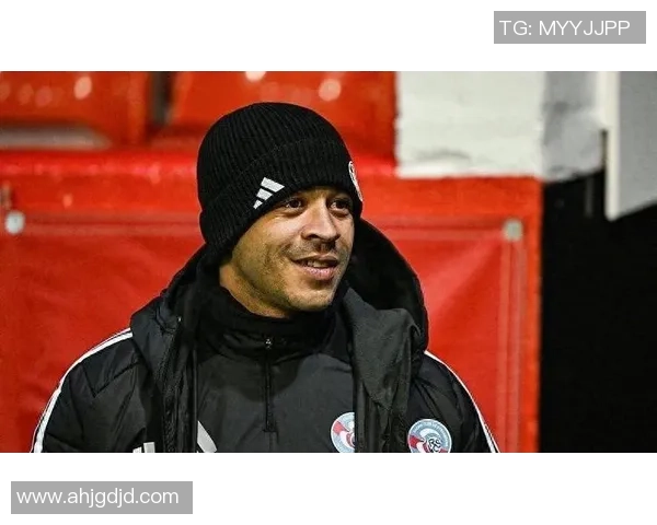 罗西尼尔谈切尔西关系强调集团内交流的重要性 罗西尼尔谈切尔西关系强调集团内交流的重要性