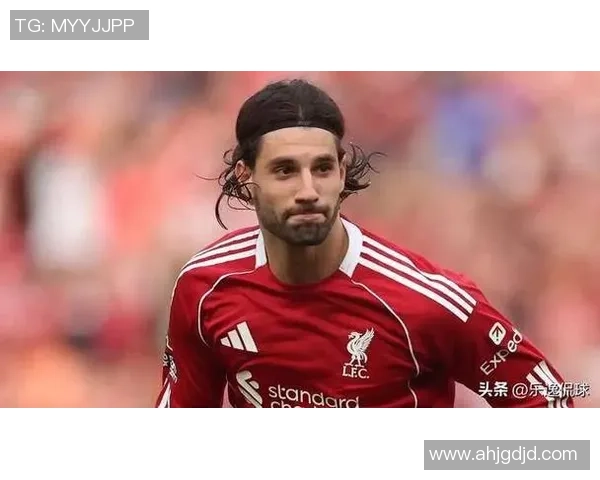 索博斯洛伊2025年回顾：婚姻与家庭的喜悦英超冠军的荣耀与挑战并存