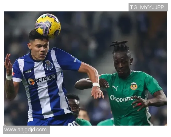 巴甲球员身价排行榜揭晓罗克以3500万欧元领跑拉扬紧随其后