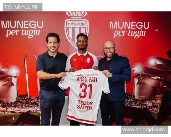 西媒报道巴黎与巴萨达成德罗转会协议交易金额为800万欧元